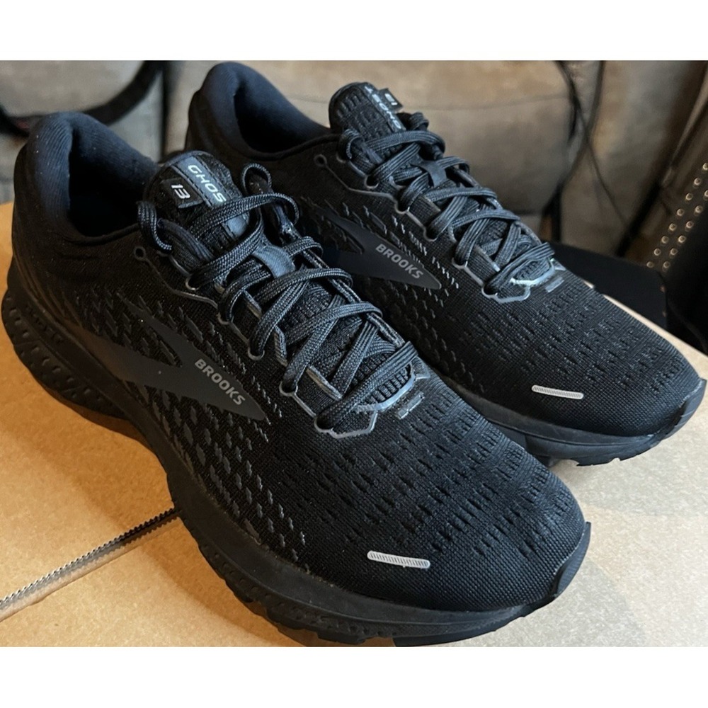 Brooks Ghost 13 Women's Size 10B Triple Black Athletic Running Shoes Sneakers - Picture 3 of 14